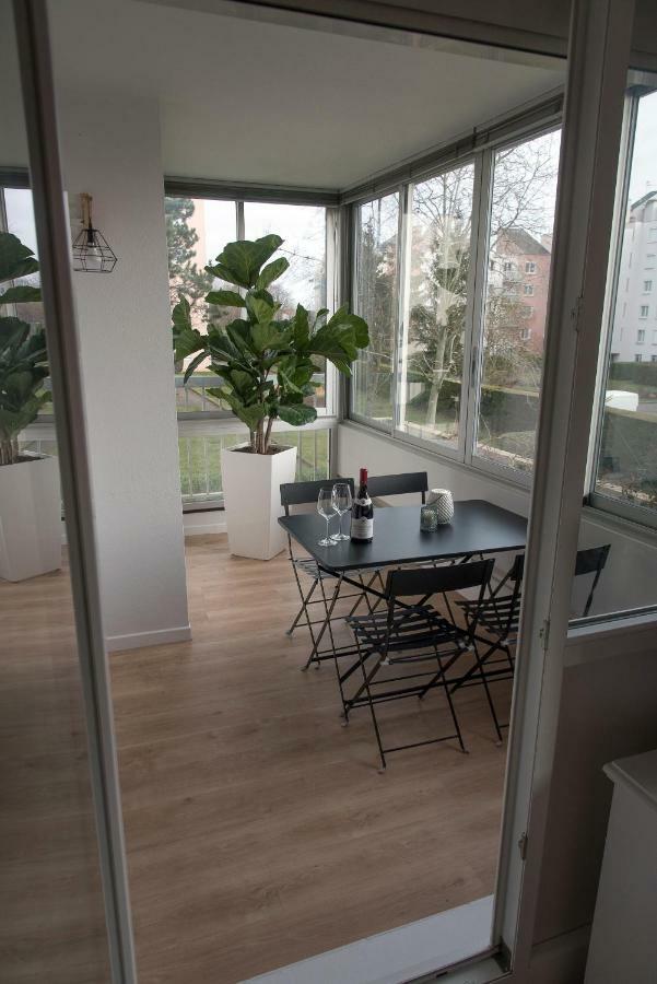 Au Rue De La Fleuriee Apartment Saint-Apollinaire  Exterior photo
